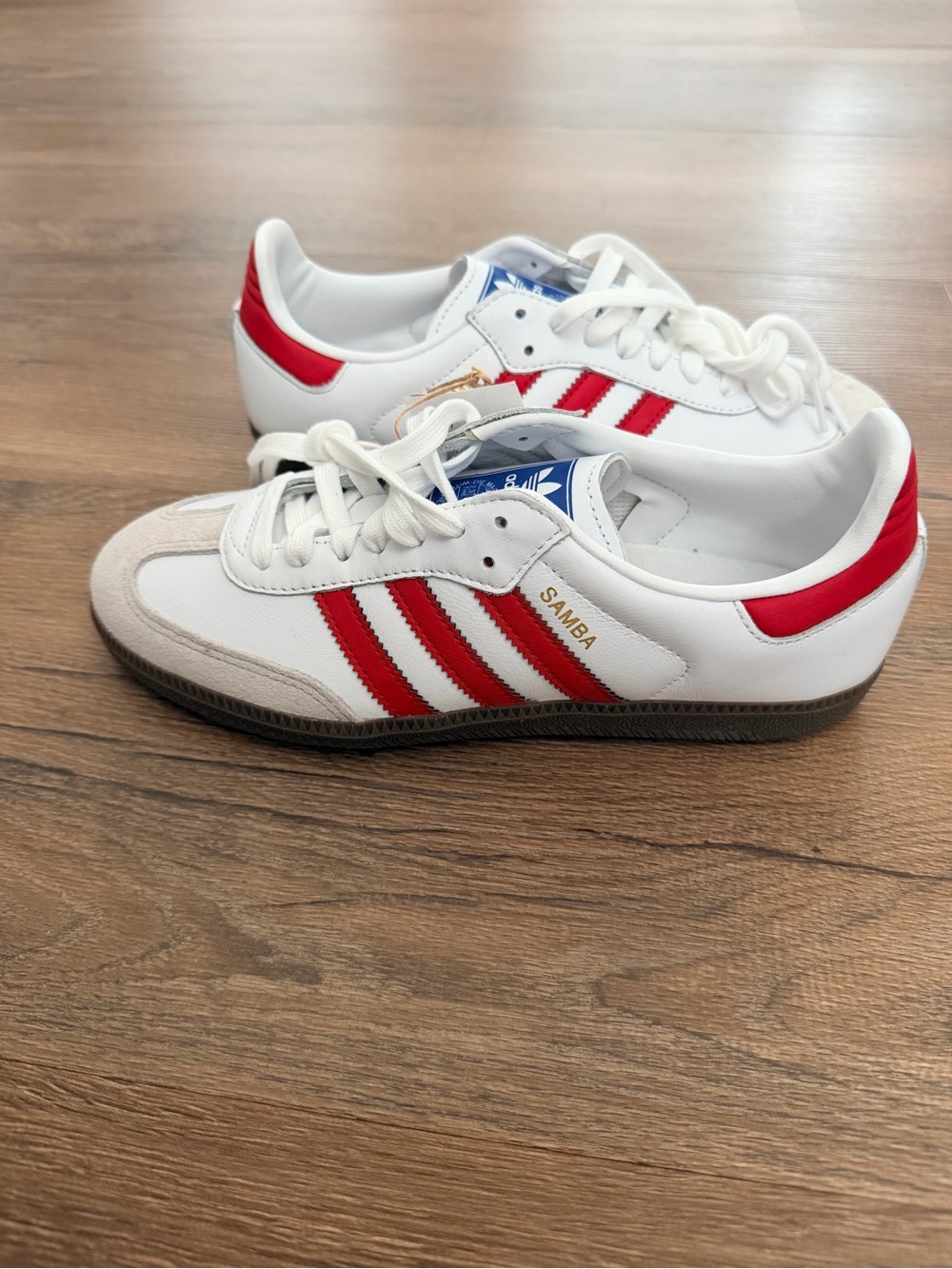 Adidas Originals Samba Sneakers in White, Red and Blue - Picture 2 of 5